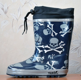 Сапоги резиновые - новые