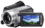 Продам новую видеокамеру Sony DCR-SR220E