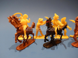 Солдатики 1/32 Hofler Ковбои Желтый цвет 7 фигур в 7 поз №6 5
