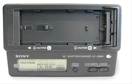 Зарядное устройство SONY AC-VO850
