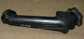 Горловина заливки масла в двигатель 04792707AA Chrysler Pacifica 2
