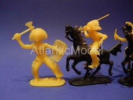 Солдатики 1/32 Hofler Индейцы Третий Желтый 6 шт