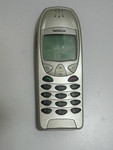 Телефон Nokia 6210 для громкой связи в Мерседес