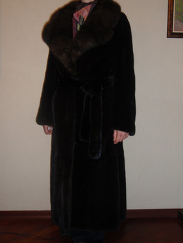 Шубу норковую BlackGlama с соболем продаю 2