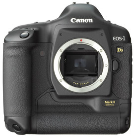 Профессиональный фотоаппарат Canon EOS 1Ds Mark II
