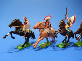 Солдатики 1/32 Britains Индейцы конные Раритет 71 4