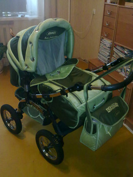 продается детская коляска Adamex Avalon
