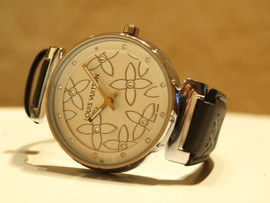 Louis vuitton lv женские наручные часы за 1 100 руб 2