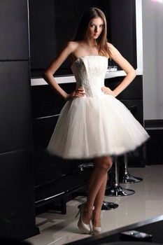 Продам короткое свадебное платье!