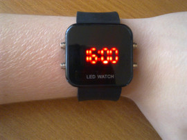 Продам новые LED часы в Нижнем Новгороде