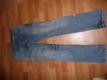Продам в Омске: Продаю узкие джинсы с вышивкой за 250 руб.
