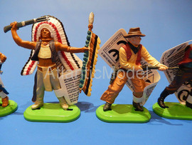 Солдатики 1/32 Britains Четыре фигуры серии 1971