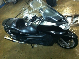 Продам макси скутер 4