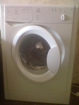 стиральная машинка.