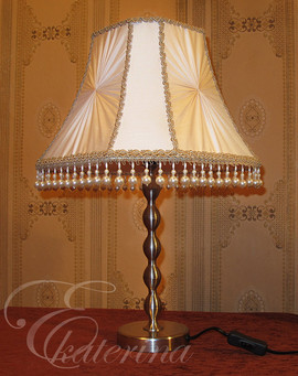 Настольная лампа 2