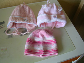 Продаю шапки