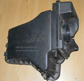 Крышка корпуса воздушного фильтра 05103288AA Chrysler Pacifica