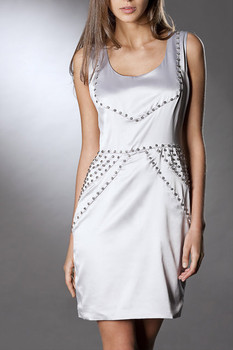 Продаю платья известныз марок