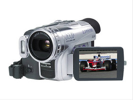 Panasonic NV-GS200 компактная mini DV, 3CCD камера