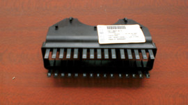 ДЛЯ VW TRANSPORTER КОНТАКТНАЯ КОЛОДКА ПЛАВКИХ ПРЕДОХРАНИТЕЛЕЙ