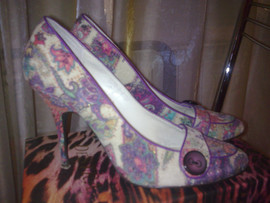 Продаю новые туфли 2