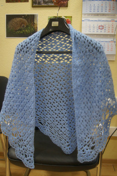 Вяжем шарфы, шали и другие изделия на заказ. В любом объеме.