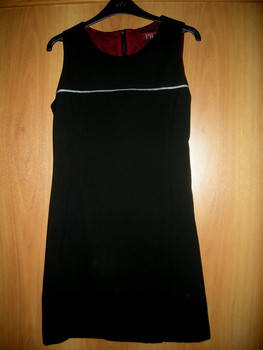 продаю платье Prada