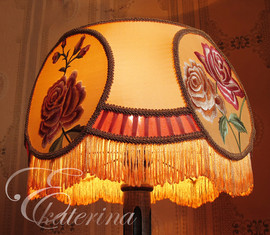 Настольная лампа 4