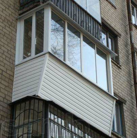 Остекление балконов и лоджий в Москве и Подмосковье.
