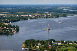 Операции с недвижимостью на Волге в гор. Калязине Тверской облас