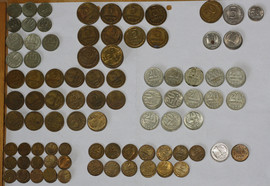 Много советских монет