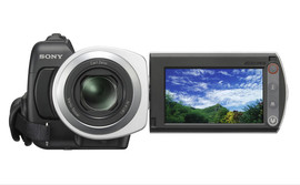 Продам Видеокамеру Sony DCR-SR45E