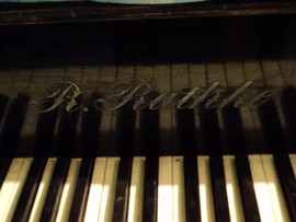 рояль R.Rathke 18 век Санкт-Петербург