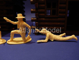 Солдатики 1/32 Airfix Ковбои на конверсию 3 шт.