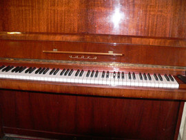 Продам фортепиано "Чайка". 2