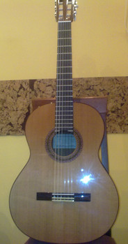 Продается Классическая гитара J.PEREZ 630 Cedro