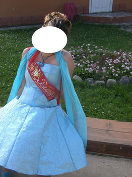 Продаётся платье