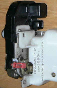 Замок двери задней правой 05054438AA Chrysler Pacifica 04894268A 4