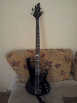 Продам Бас гитару ESP LTD B-50 (black)