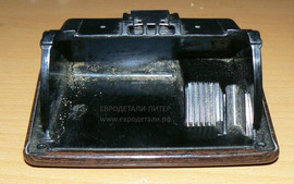 Пепельница консоли 30643949 3409369 30643930 Volvo XC90 2