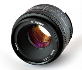 Отличный объектив Nikon 50 mm f/1.8D AF Nikkor