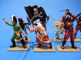 Солдатики 1/32 DSG Пираты 12 фигур 6 поз Ренессанс 3
