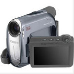 Видеокамера Canon MV-900