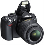 Фотоаппарат Nikon D3000 kit пробег мизерный