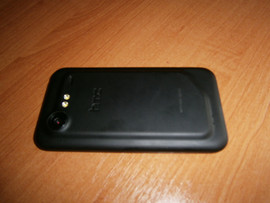 Новый HTC Incradible S на гарантии 2