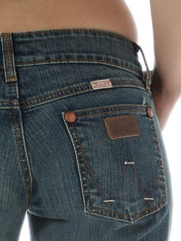 Продам женские джинсы Wrangler (новые),ВАО,САО,центр (2300 руб.(
