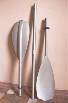 ПРОДАЮ: ВЕСЛО ЛОДОЧНОЕ РАСПАШНОЕ ДЮРАЛЕВОЕ НОВОЕ ДЛИНОЙ 270 СМ.