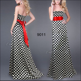 элегантное макси платье с подолом L