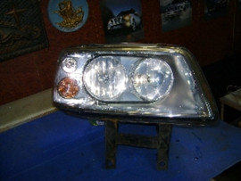 фара на мультивен