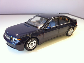Модель BMW E65 745i 1 18 Kyosho